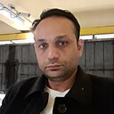 Знакомства: Iulian, 39 лет, București