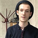 Знакомства: Роман, 29 лет, Москва