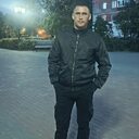 Знакомства: Евгений, 42 года, Новотроицк