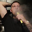 Знакомства: Антон, 30 лет, Новополоцк