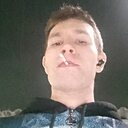 Знакомства: Дмитрий, 26 лет, Кемь