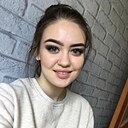 Знакомства: Ирина, 33 года, Донецк