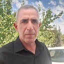 Знакомства: Selahattin, 44 года, Кингисепп