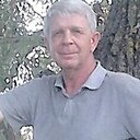 Знакомства: Олег, 58 лет, Саратов