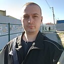 Знакомства: Владлен, 31 год, Первоуральск