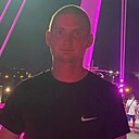 Знакомства: Игорь Афанасьев, 22 года, Тюмень