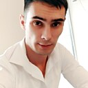 Знакомства: Дамир, 31 год, Саратов