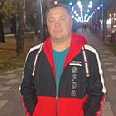 Знакомства: Игорь, 37 лет, Новомосковск