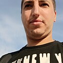 Знакомства: Андрей, 34 года, Брянск