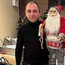 Знакомства: Виктор, 40 лет, Звенигород