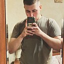 Знакомства: Рома, 26 лет, Пятигорск