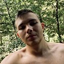Знакомства: Андрей, 22 года, Витебск