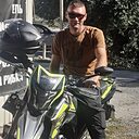 Знакомства: Павел, 34 года, Кривой Рог