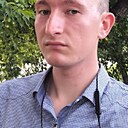 Знакомства: Валерий, 25 лет, Варгаши