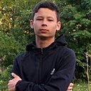Знакомства: Стасик, 20 лет, Первоуральск