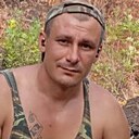 Знакомства: Иван, 37 лет, Красный Луч