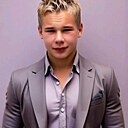 Знакомства: Артём, 29 лет, Солигорск