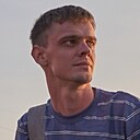 Знакомства: Артём, 27 лет, Брянск
