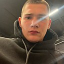 Знакомства: Макс, 22 года, Борисов