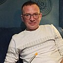Знакомства: Артём, 44 года, Таштагол