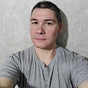 Знакомства: Максим, 32 года, Каменск-Уральский