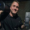 Знакомства: Макс, 25 лет, Лутугино