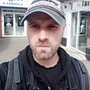 Знакомства: Кирилл, 39 лет, Северск
