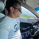 Знакомства: Alex, 32 года, Ужур