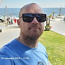 Знакомства: Максим, 42 года, Лодзь