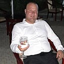 Знакомства: Олег, 38 лет, Флорешты