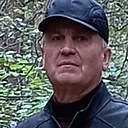 Знакомства: Виктор, 70 лет, Свердловский