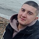 Знакомства: Денис, 28 лет, Рыльск