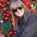 Знакомства: Вика, 46 лет, Симферополь