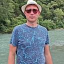 Знакомства: Максим, 35 лет, Котовск