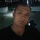 Знакомства: Никита, 22 года, Крупки