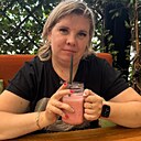 Знакомства: Аленка, 38 лет, Махачкала