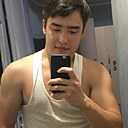 Знакомства: Макс, 27 лет, Астана