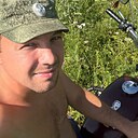 Знакомства: Денис, 32 года, Белово