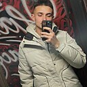 Знакомства: Илья, 23 года, Донецк