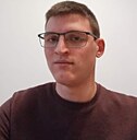 Знакомства: Laurentiu Florin, 30 лет, Timișoara