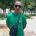 Знакомства: Максим, 41 год, Буда-Кошелево