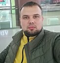 Знакомства: Макс, 33 года, Саратов