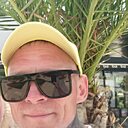 Знакомства: Станислав, 39 лет, Слободской