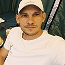 Знакомства: Илья, 33 года, Отрадный