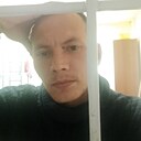 Знакомства: Artur, 34 года, Бекабад