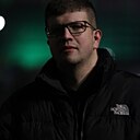 Знакомства: Дмитрий, 29 лет, Калининград