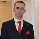 Знакомства: Артём, 30 лет, Солигорск