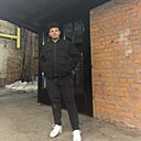 Знакомства: Махмуд, 26 лет, Саратов