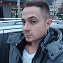 Знакомства: Valentin, 31 год, Днепр
