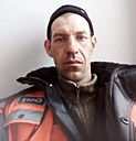 Знакомства: Иван, 37 лет, Юрюзань